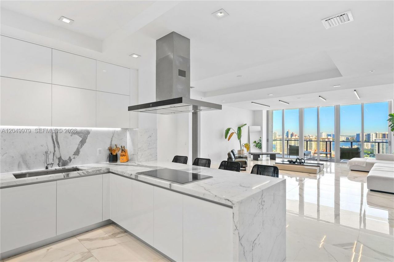 300 Sunny Isles Blvd , Unit 4-TS-03, Sunny Isles Beach, FL 33160 Photo