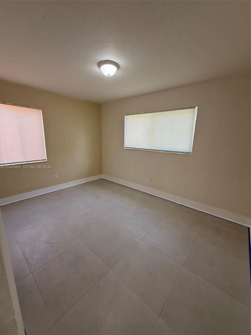 757 NW 47th St, Miami, FL 33127 Photo