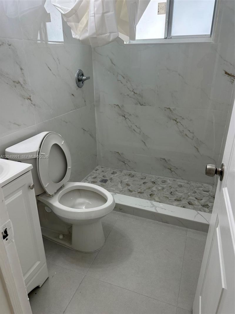 757 NW 47th St, Miami, FL 33127 Photo