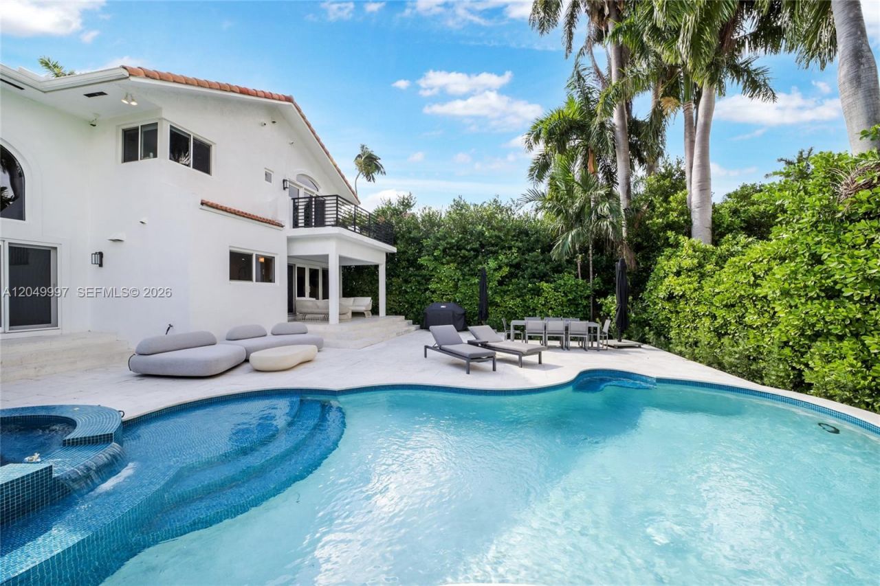 Please Call For Address, Miami, FL 33139 Photo