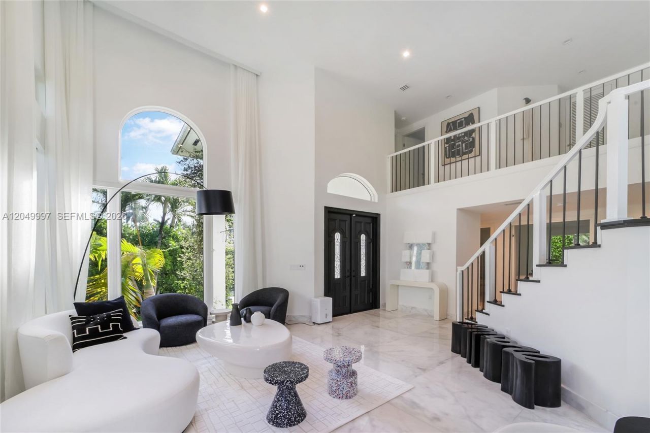 Please Call For Address, Miami, FL 33139 Photo