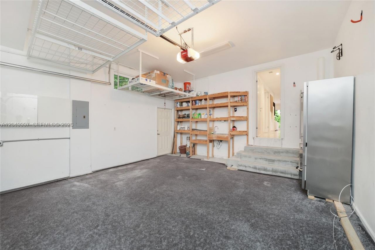 Please Call For Address, Miami, FL 33139 Photo