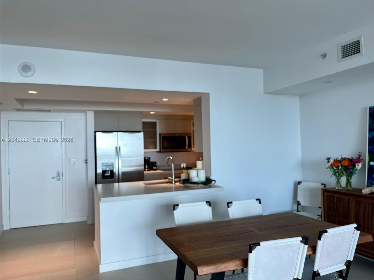 335 S Biscayne Blvd , Unit 4207, Miami, FL 33131 Photo