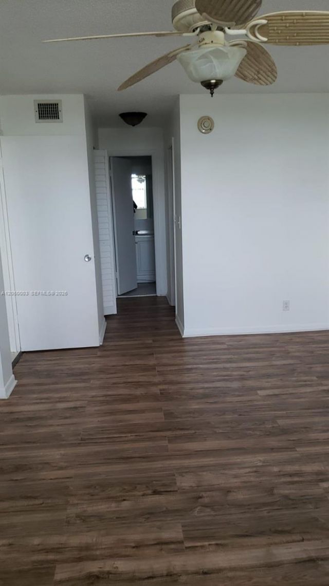 500 Executive Center Dr , Unit 4E, West Palm Beach, FL 33401 Photo