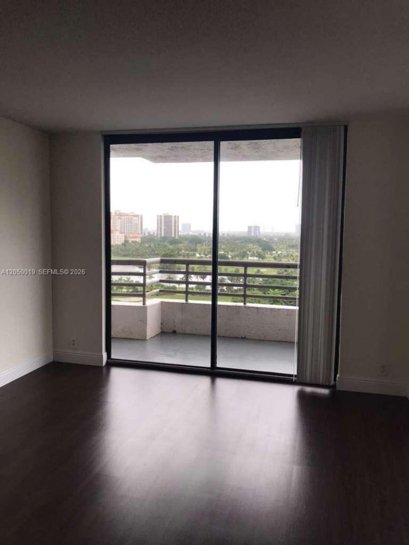 3300 NE 191st St, Unit 1412, Aventura, FL 33180 Photo