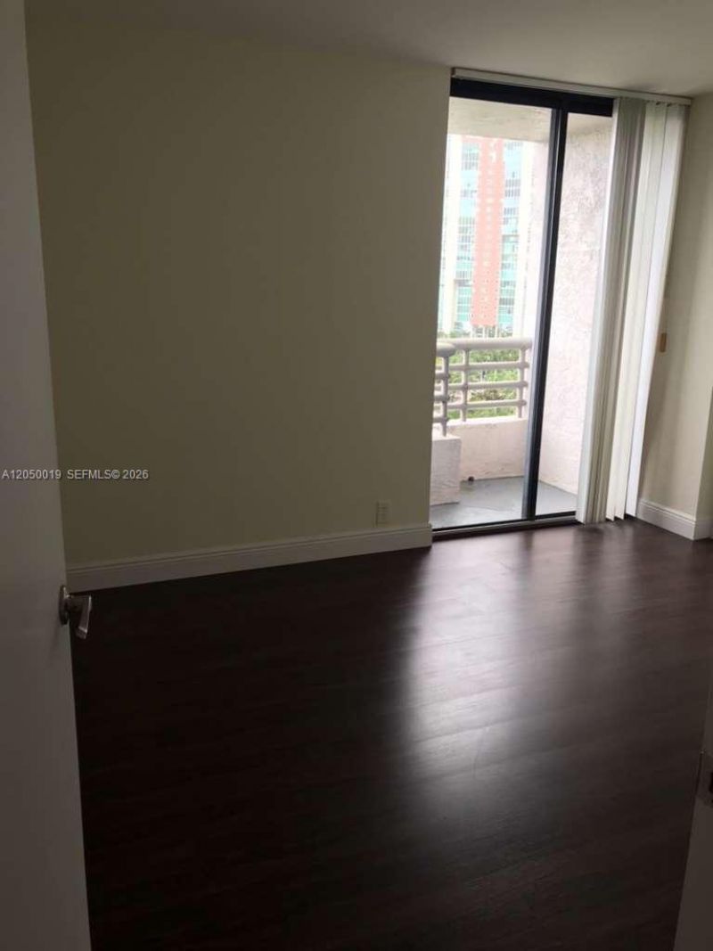 3300 NE 191st St, Unit 1412, Aventura, FL 33180 Photo