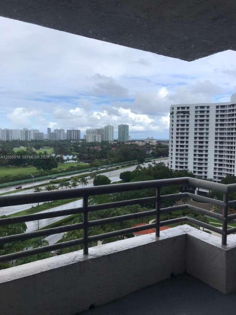 3300 NE 191st St, Unit 1412, Aventura, FL 33180 Photo