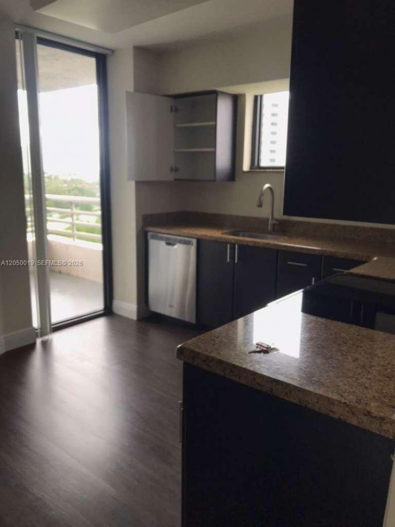 3300 NE 191st St, Unit 1412, Aventura, FL 33180 Photo