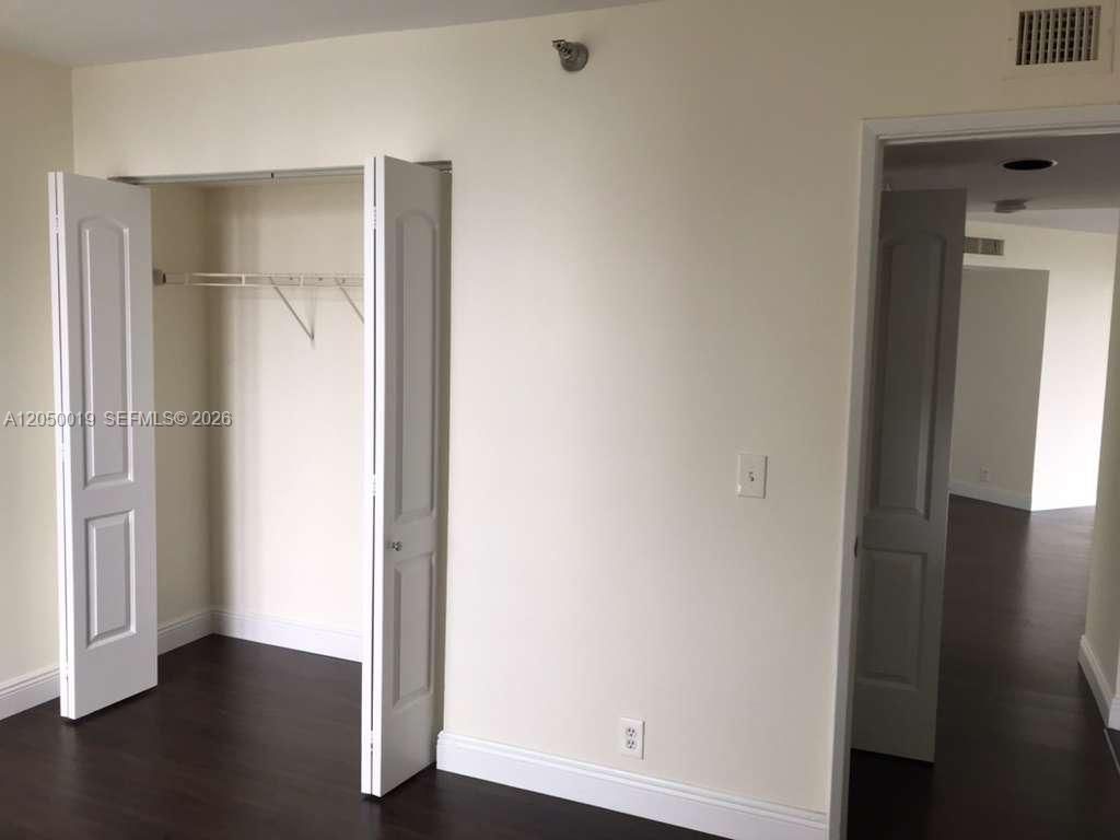 3300 NE 191st St, Unit 1412, Aventura, FL 33180 Photo