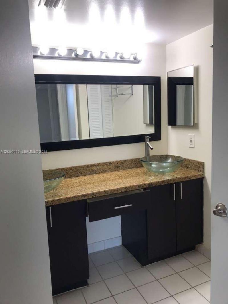 3300 NE 191st St, Unit 1412, Aventura, FL 33180 Photo