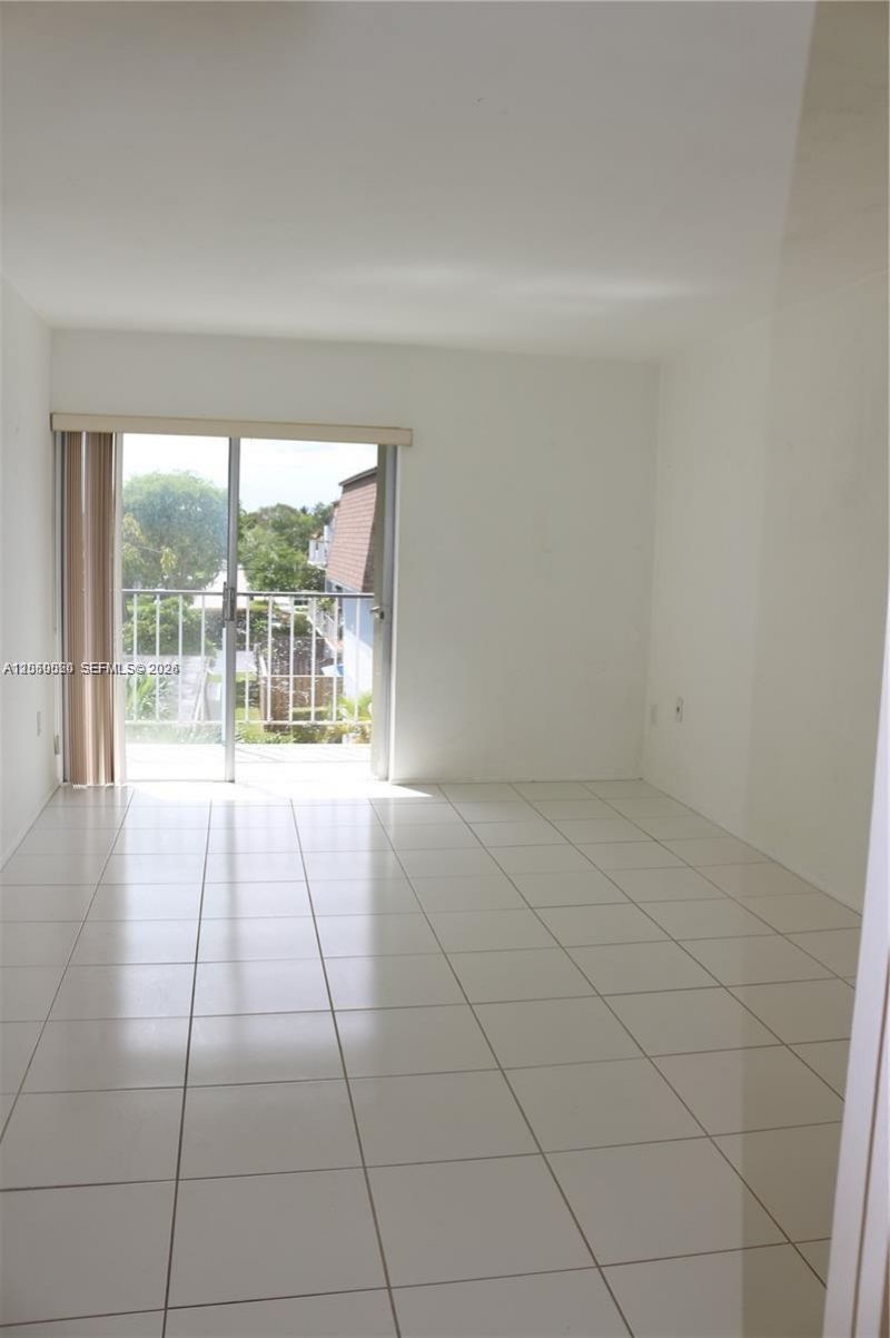 9611 SW 77th Ave, Unit 306A, Miami, FL 33156 Photo