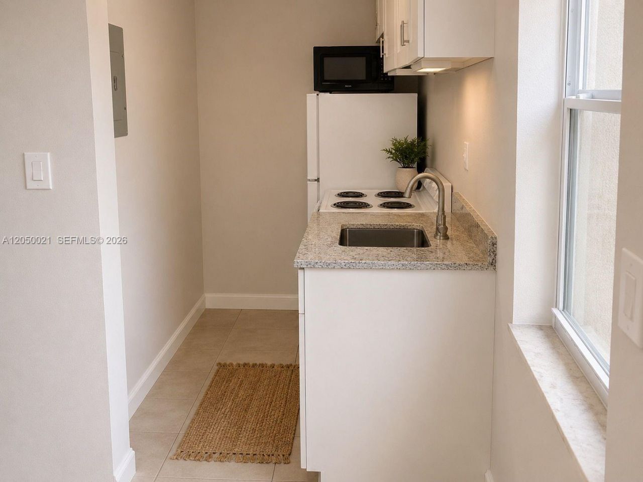 1920 SW 24th St , Unit 1, Miami, FL 33145 Photo