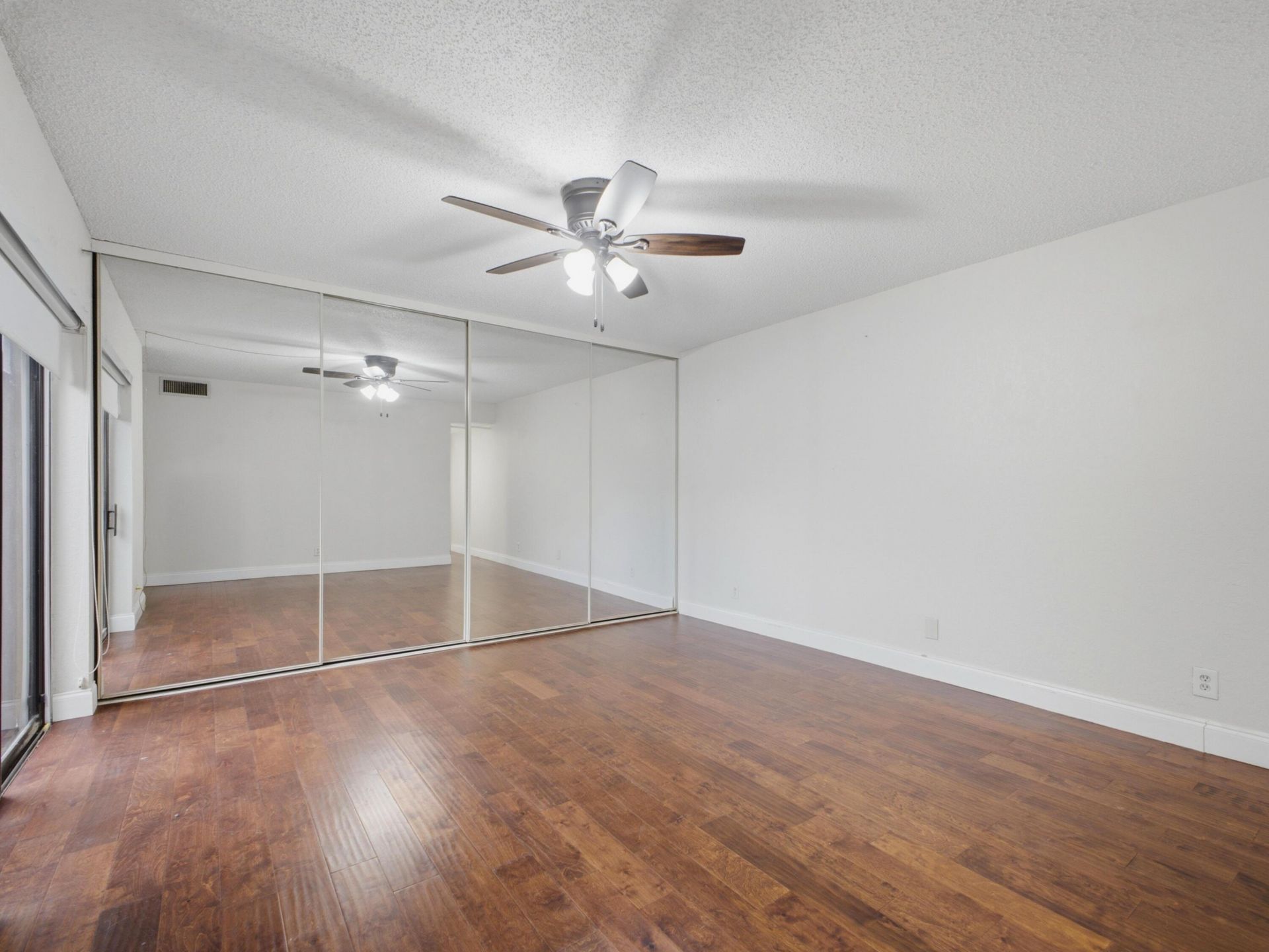 105 Woodland Road, Palm Springs, FL 33461 Photo
