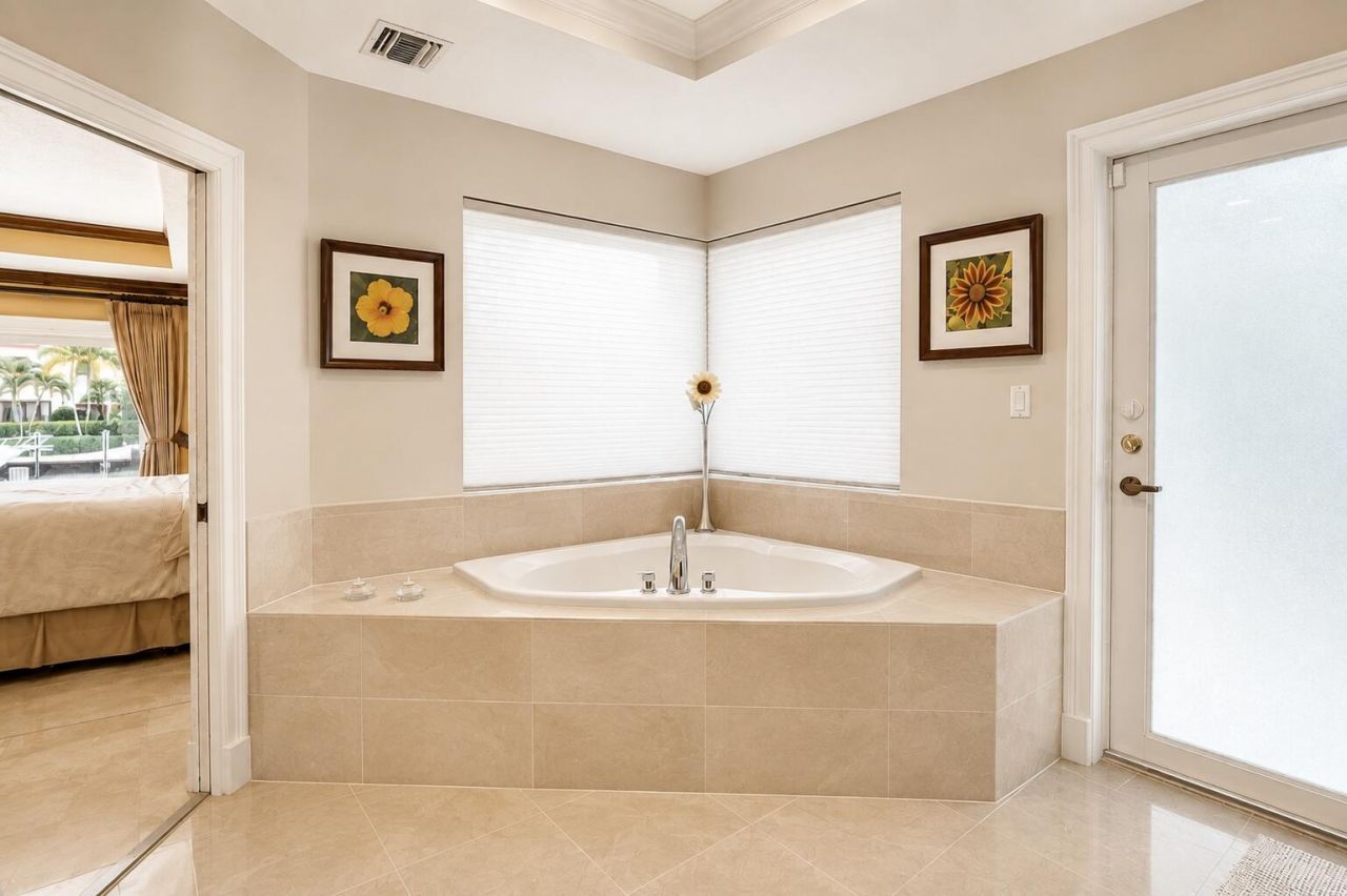 2600 NE 33rd Street, Lighthouse Point, FL 33064 Photo