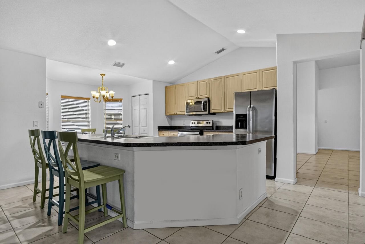 3408 SW Funtuna Street, Port Saint Lucie, FL 34953 Photo