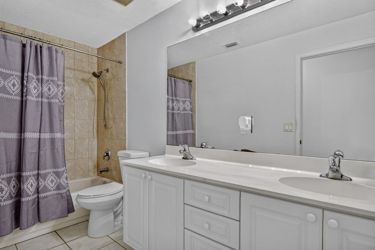 3408 SW Funtuna Street, Port Saint Lucie, FL 34953 Photo