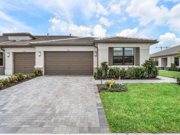 13584 SW Starkissed Lane, Port St. Lucie, FL 34987