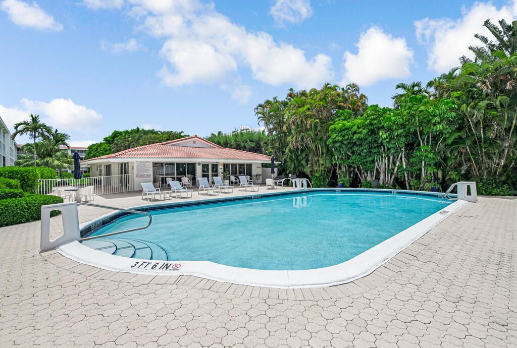 1910 S Ocean Boulevard, Unit 112, Delray Beach, FL 33483 Photo