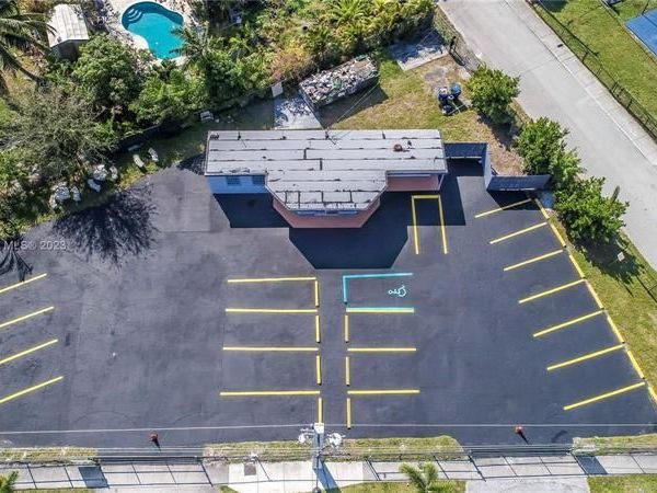 820 Foster Road, Hallandale Beach, FL 33009