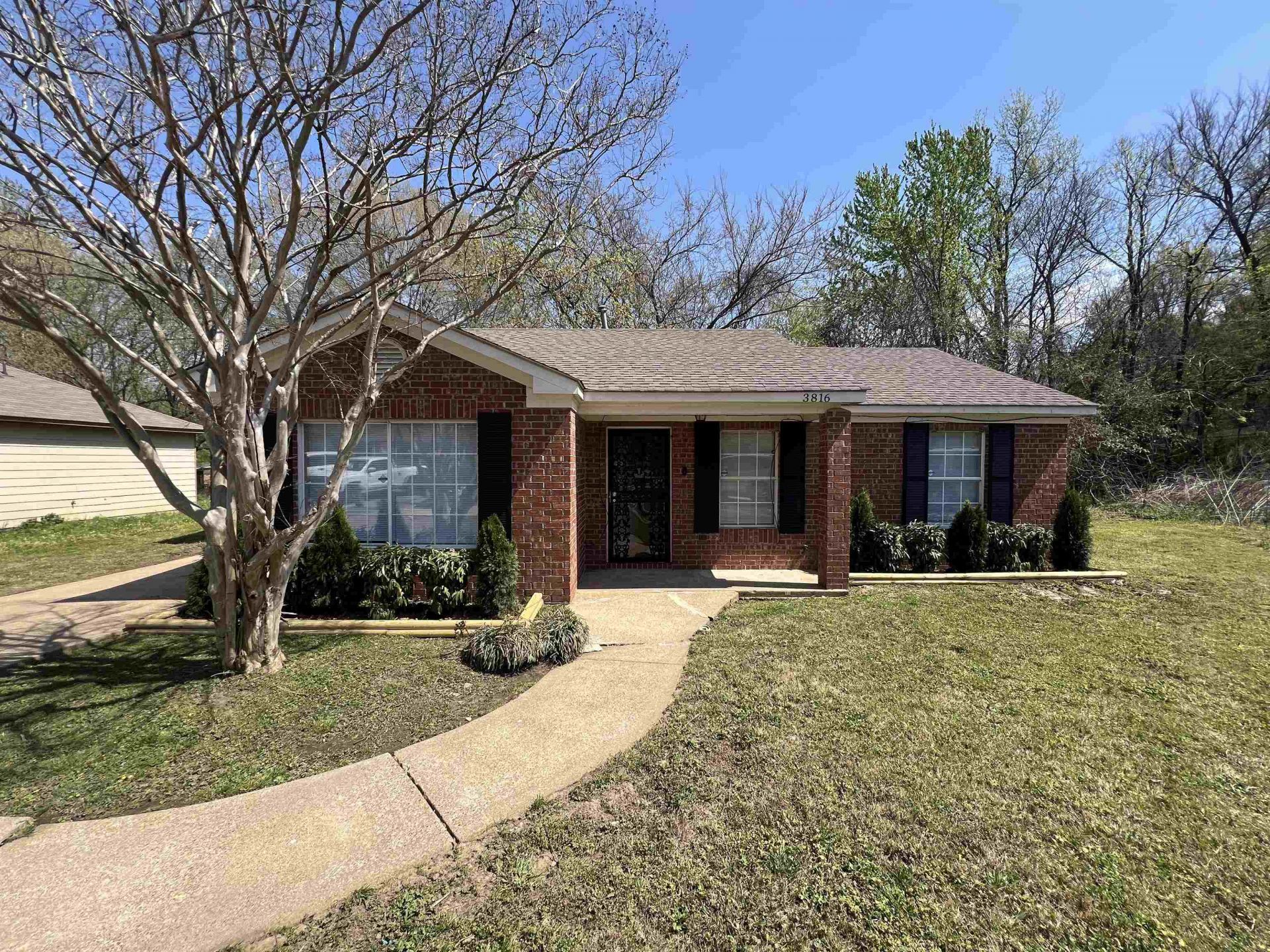 3816 Lake Park Cv, Memphis, TN 38127 Main Photo