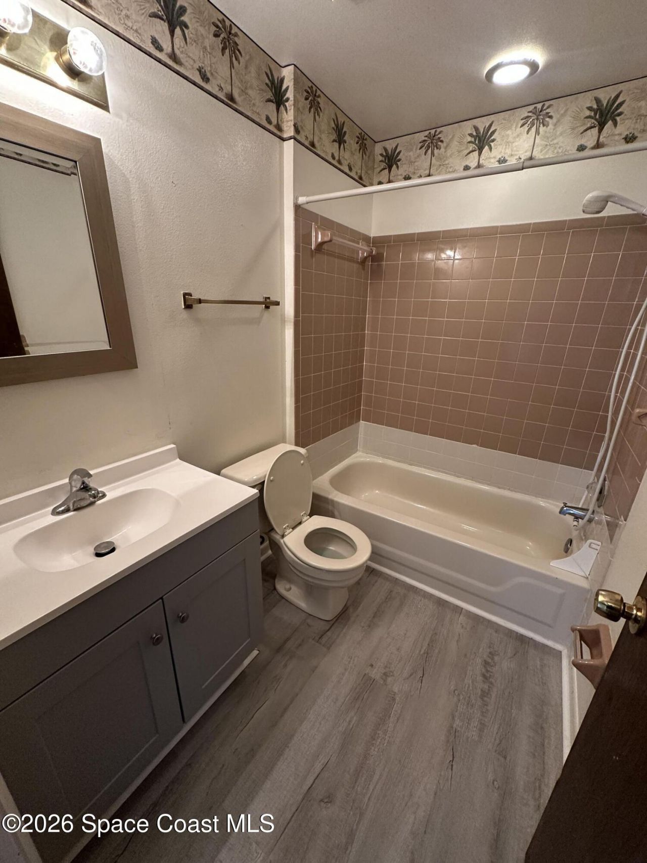 100 Canebreakers Drive , Unit 204, Cocoa, FL 32927 Photo