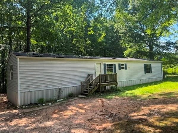 1065 Puckett Road , Auburn, GA 30011