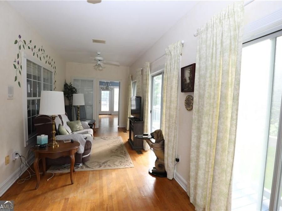 Property Image 27