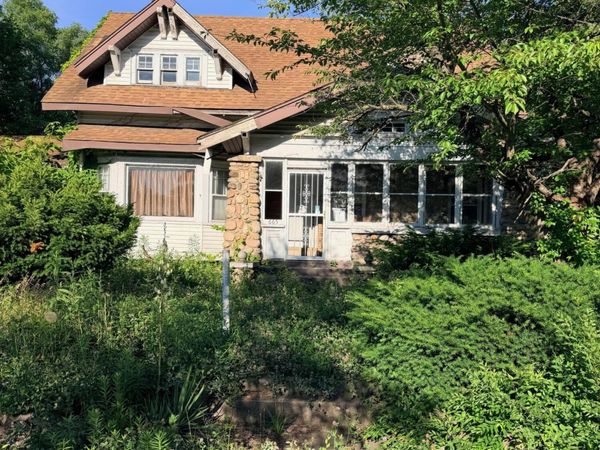 665 Fillmore Street, Gary, IN 46402