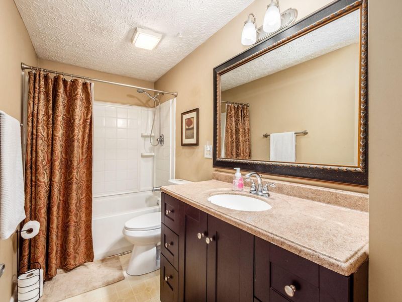 3781 Aurelia Drive , Columbus, OH 43232 Photo 15