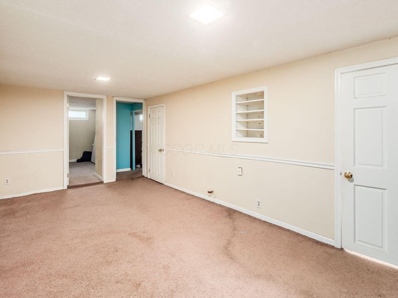 3781 Aurelia Drive , Columbus, OH 43232 Photo 18