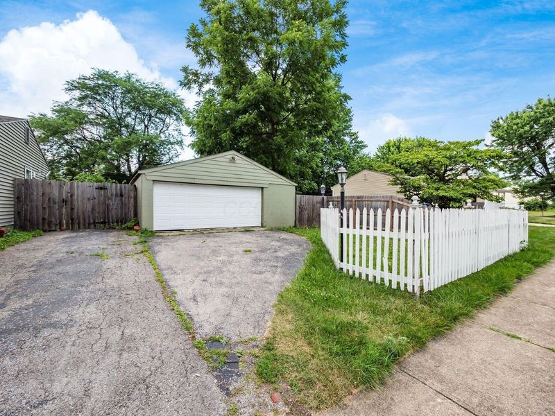 3781 Aurelia Drive , Columbus, OH 43232 Photo 31