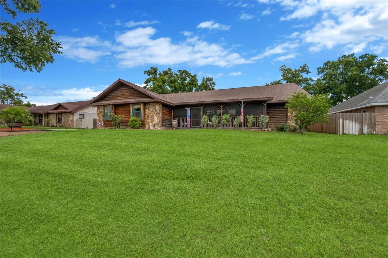 2109 Wheeler Oaks Drive, Brandon, FL 33510 Photo