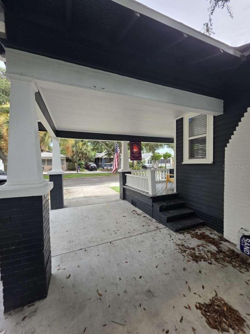 1035 9th Avenue S, Saint Petersburg, FL 33705 Photo
