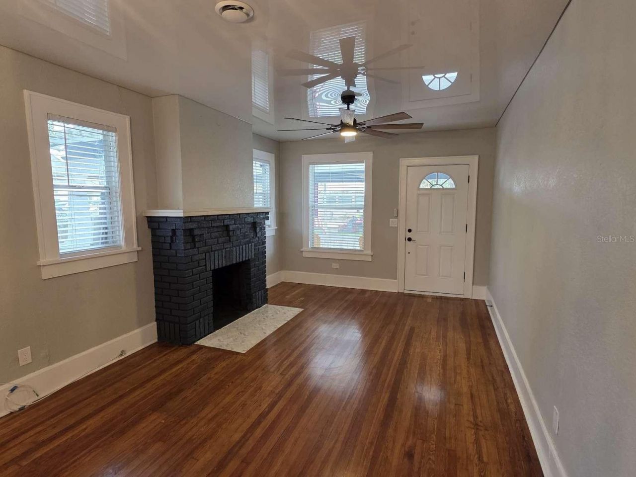 1035 9th Avenue S, Saint Petersburg, FL 33705 Photo