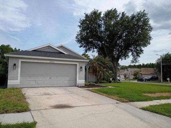 30936 BURLEIGH DRIVE , WESLEY CHAPEL, FL 33543
