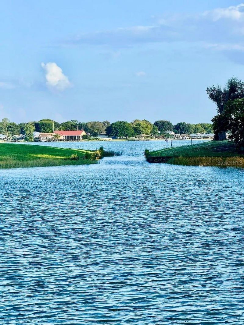 16 W Palm Circle , Lake Placid, FL 33852 Photo