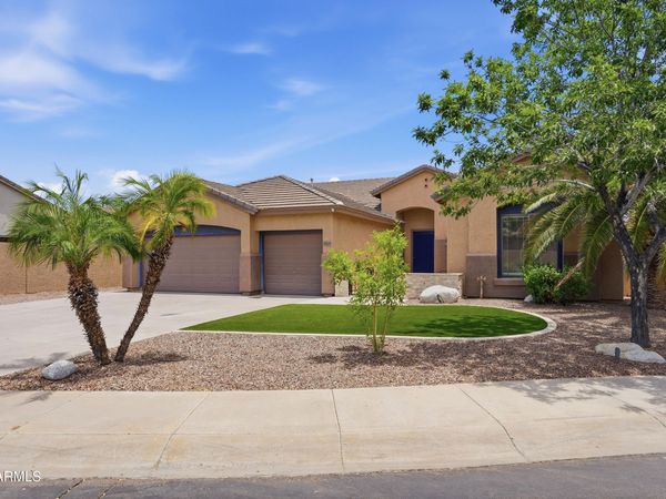 7037 S TROPHY Lane, Gilbert, AZ 85298