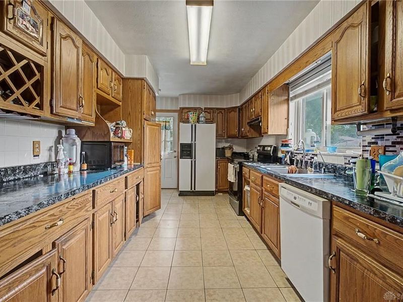3071 Vale Drive, Dayton, OH 45420 Photo 13