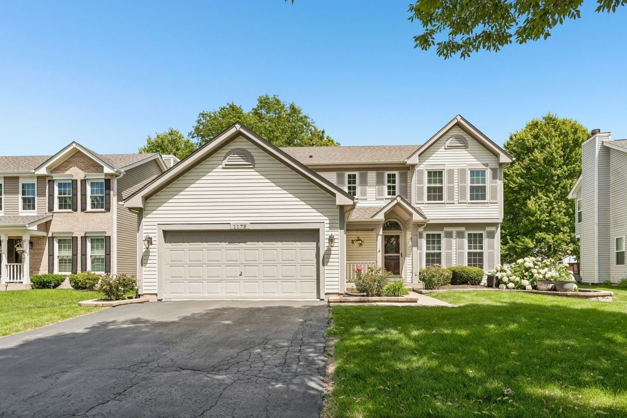 1175 Lakewood Circle, Naperville, IL 60540 Main Photo