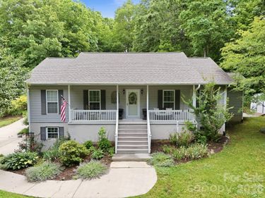124 Lytle Cove Road, Swannanoa, NC 28778