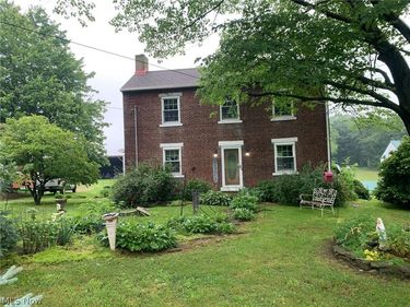 9188 Sprucevale Road , Rogers, OH 44455