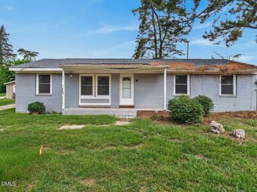 3328 Barwell Road, Raleigh, NC 27610