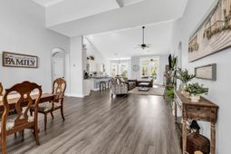 412 College Green Way photo 4
