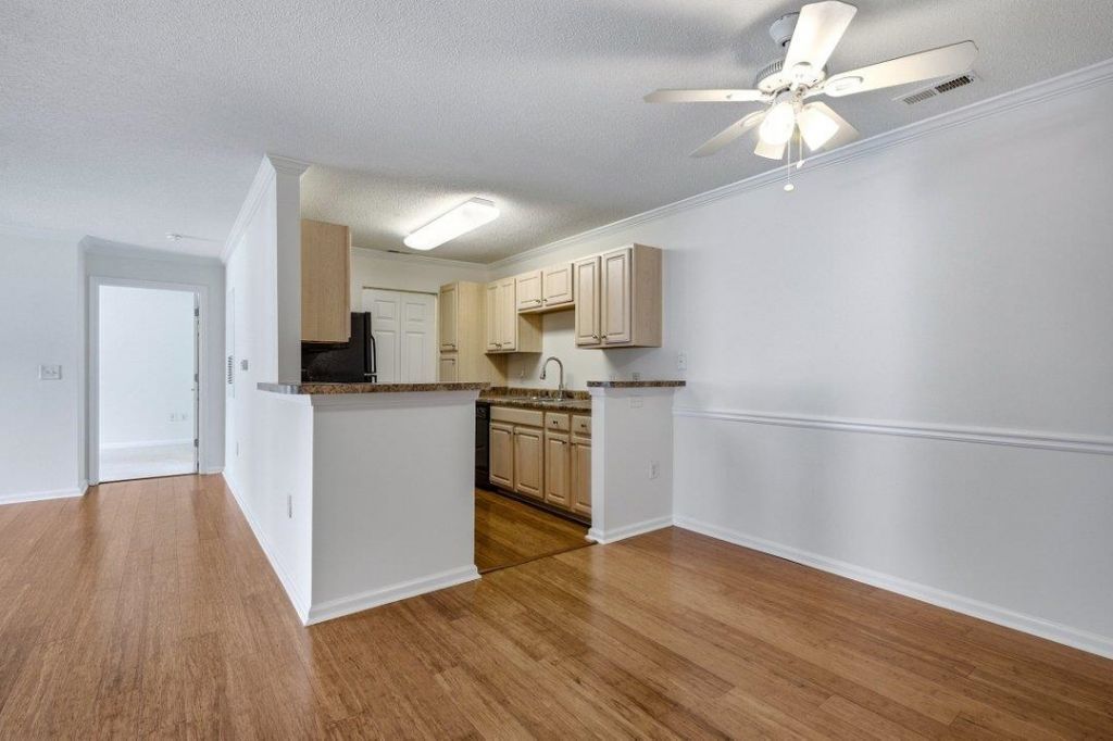 3756 Citation Way  Photo 5