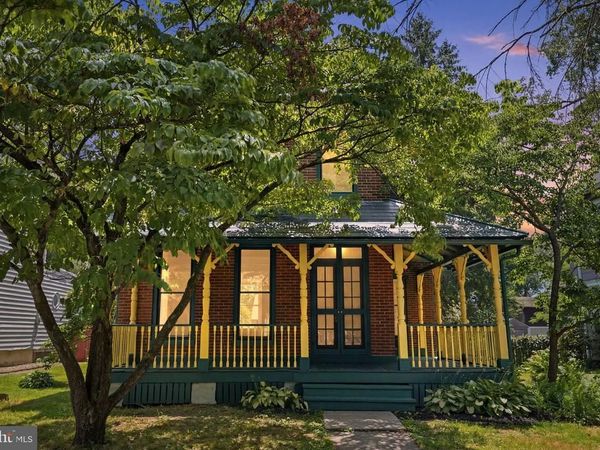 124 E CEDAR ROAD , RIEGELSVILLE, PA 18077