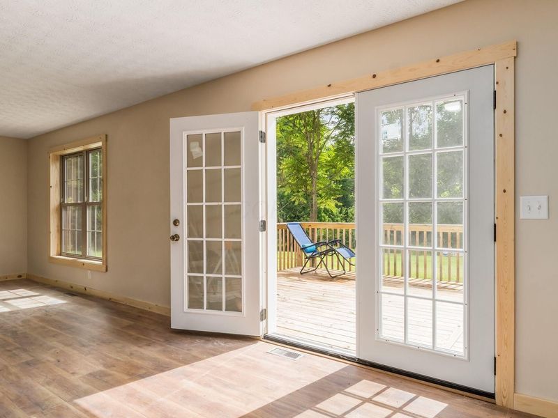 36203 Geiger Road, Logan, OH 43138 Photo 9