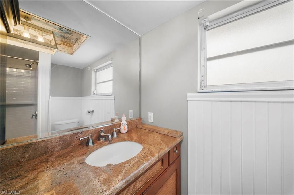 1444 Covington Cir W, Fort Myers, FL 33919 Photo
