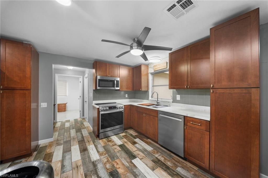 1444 Covington Cir W, Fort Myers, FL 33919 Photo