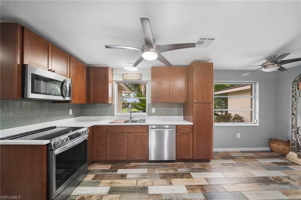 1444 Covington Cir W, Fort Myers, FL 33919 Photo