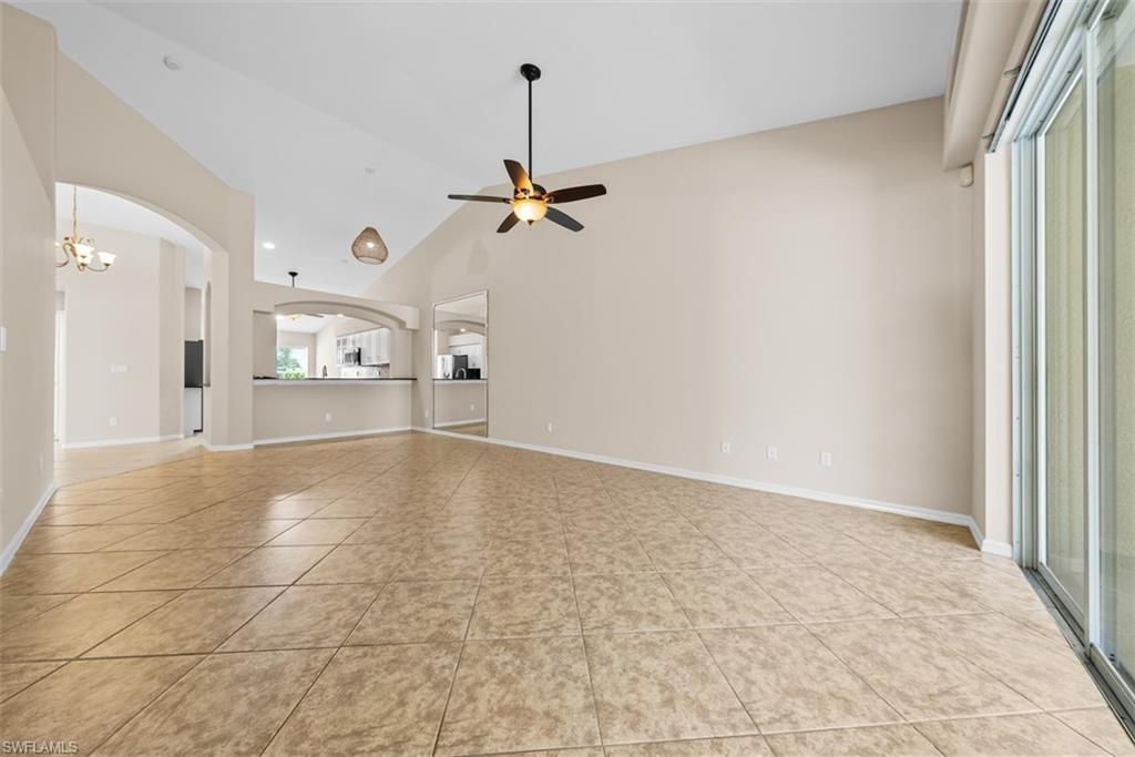 8471 Ibis Cove Cir, Unit M677, Naples, FL 34119 Photo